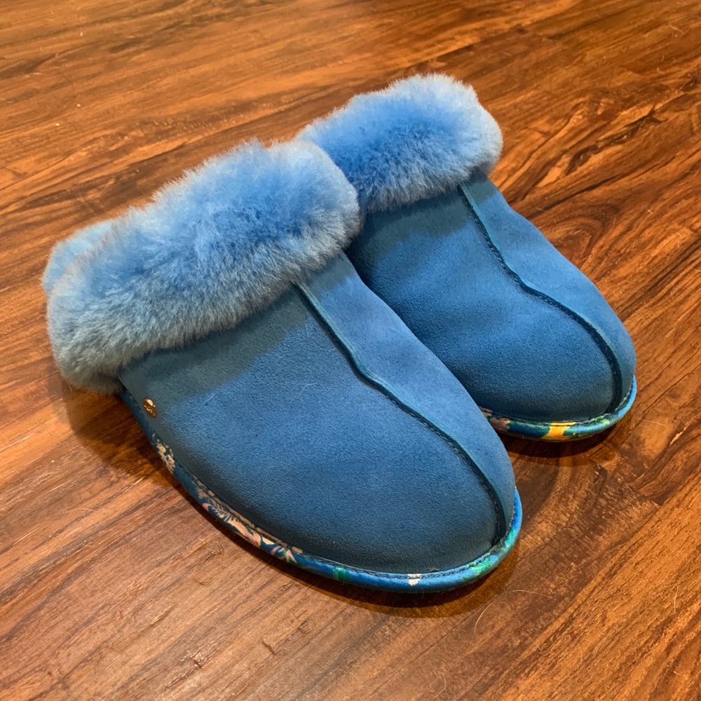 UGG Slippers